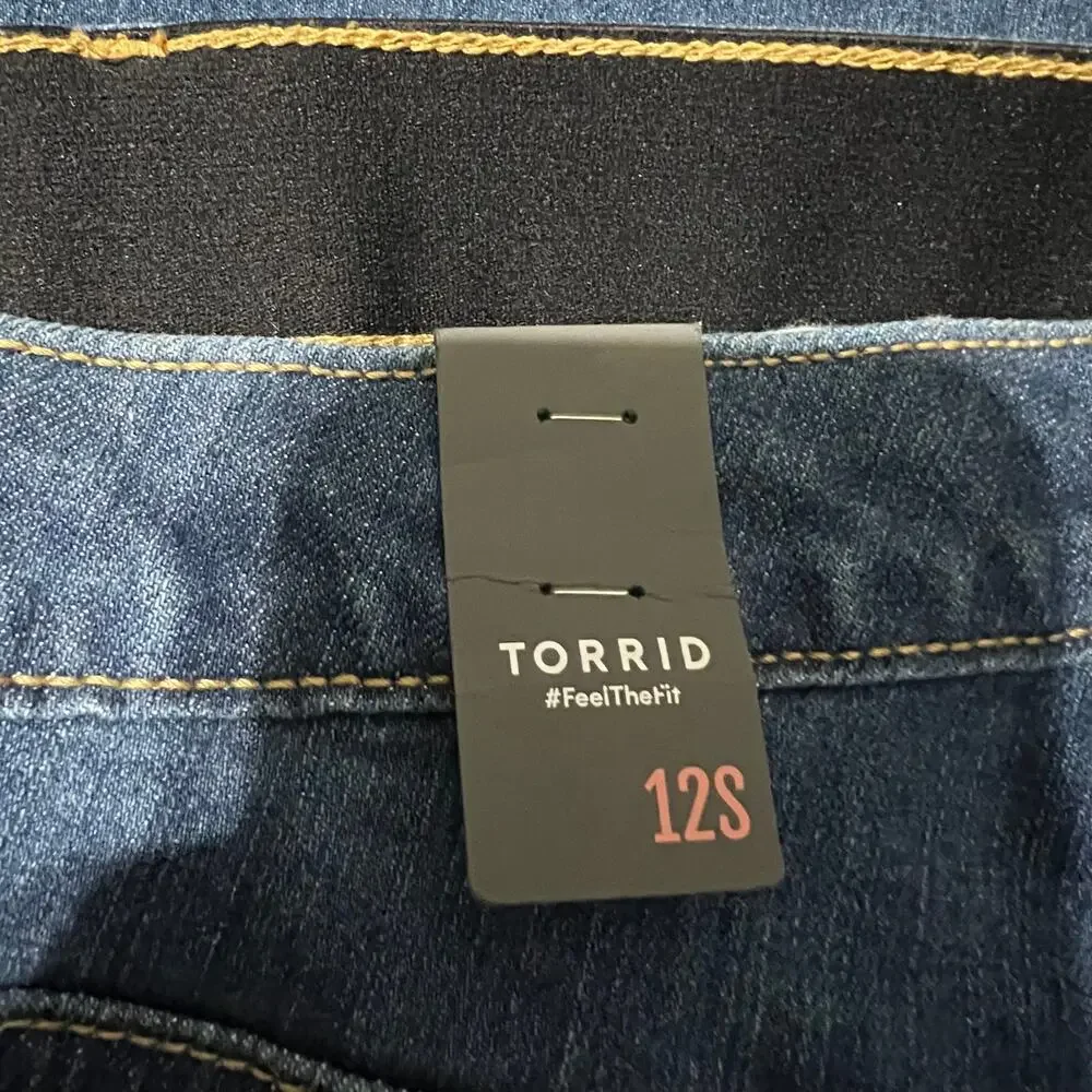 Torrid Sky High A Line Flare Jeans 12S Short High Rise Stretch NWT - Picture 4 of 10